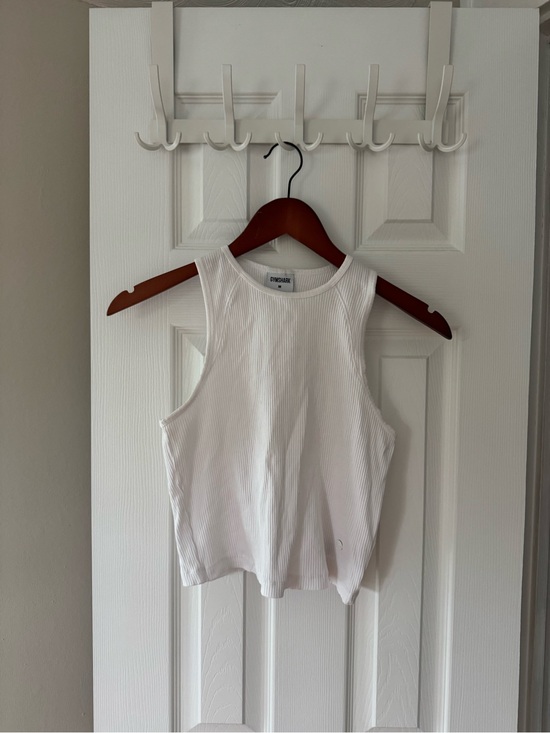 Gymshark Tops - Gymshark White Ribbed Cropped Tank Top
